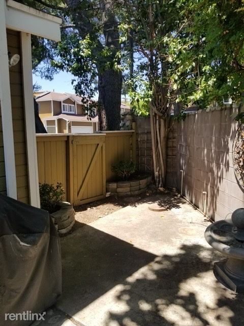 Foto del edificio - 2 br, 2.5 bath Condo - 798 Lander Circle