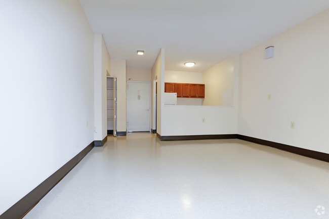 Building Photo - Senior Living- B'nai B'rith of Queens