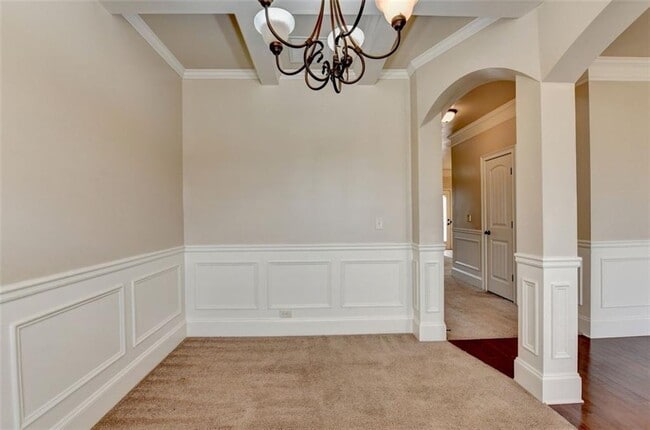 Building Photo - 710 Summerstone Ln