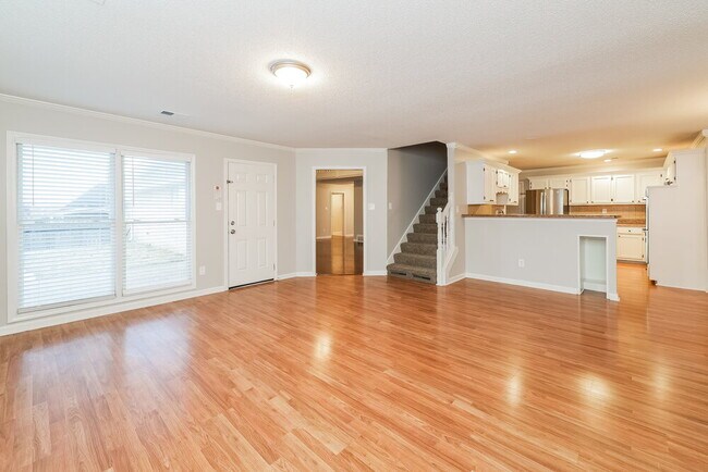 Foto del edificio - 1855 Oak Springs Dr