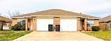 Building Photo - 3305 Alicante Ct