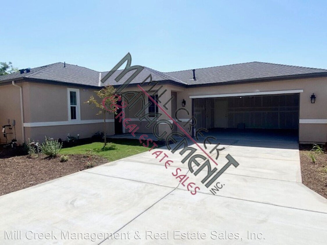 Foto principal - 3 br, 2 bath House - 3945 W. Nellis AVe