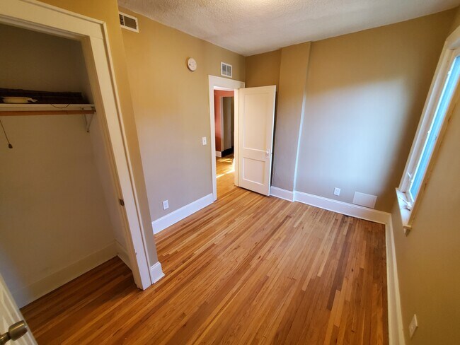 Foto del edificio - 3644 10th Ave S