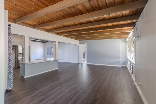 Building Photo - Let this be your new home