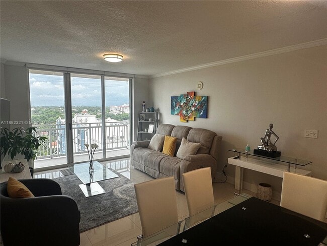 Foto del edificio - 2665 SW 37th Ave