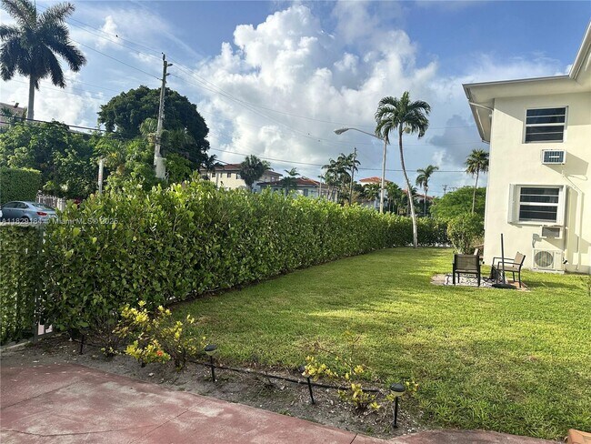 Foto del edificio - 4010 Meridian Ave
