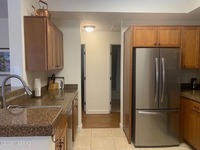 Foto del edificio - 1500 E Pusch Wilderness Dr
