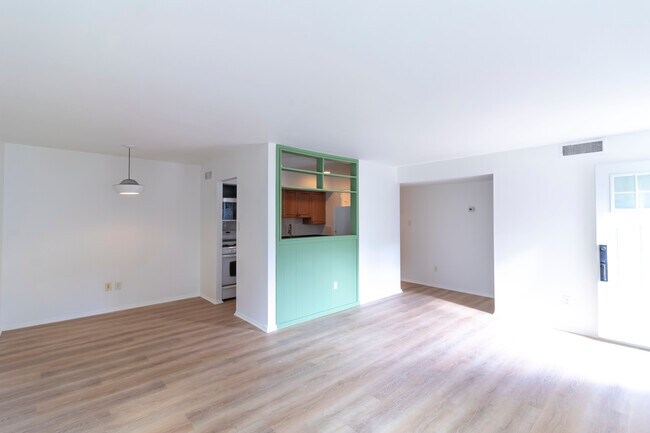 Foto del edificio - 104 Birch St
