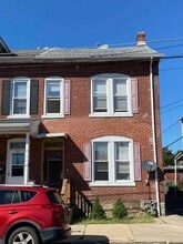 Building Photo - 1215 Lehman St