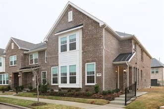 Building Photo - 4893 Ellie Ln