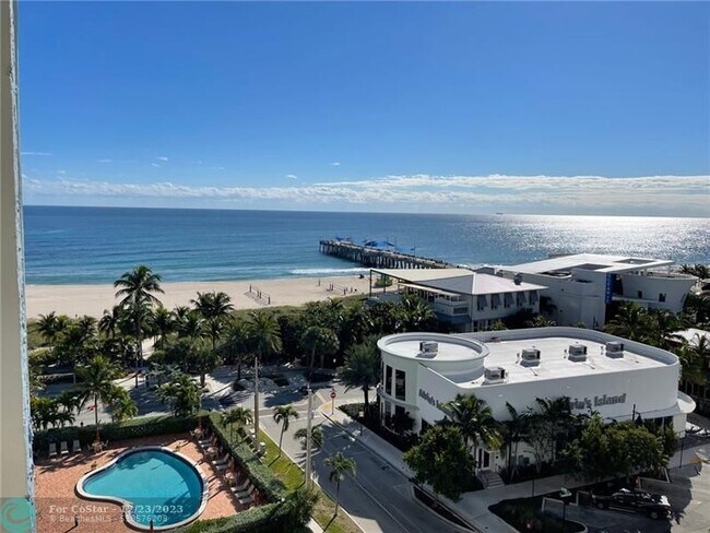 Building Photo - 305 N Pompano Beach Blvd