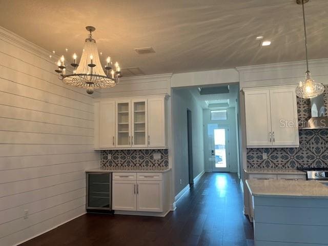 Building Photo - 20 Del Palma Dr