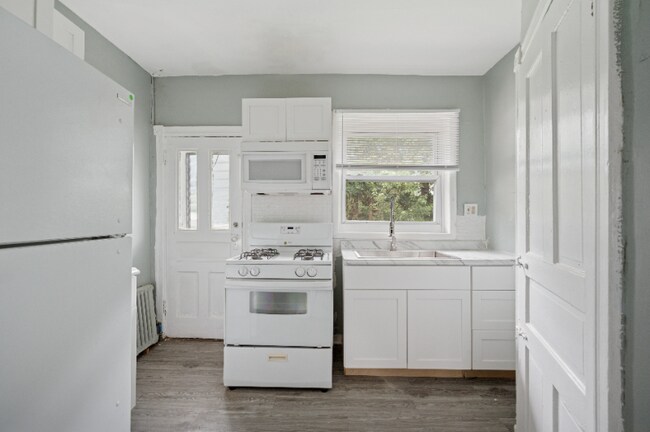 Foto del edificio - 228 N Edgewood St