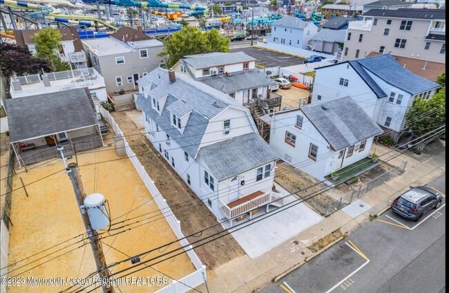 Foto del edificio - 39 Sheridan Ave