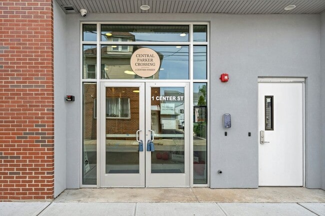 Building Photo - Central Parker Crossing