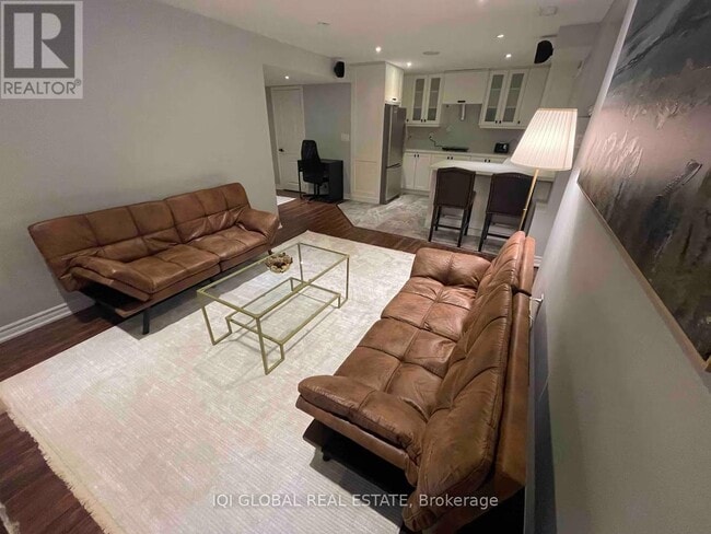 Photo du bâtiment - 6678 Nimbus Gate