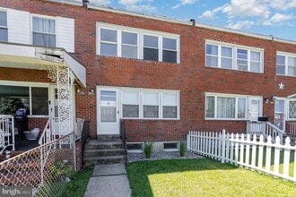 Building Photo - 8125 Mid Haven Rd