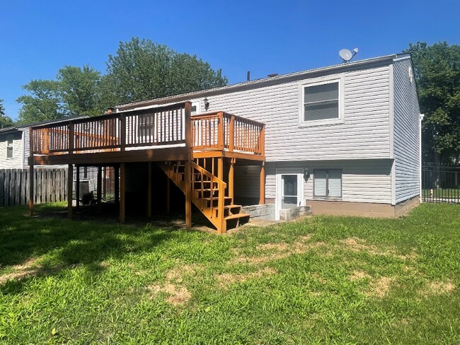 Foto del edificio - 3822 Cass Creek Ct