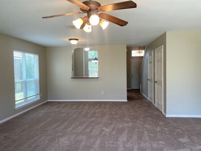 Foto del edificio - 4 BEDROOM, BELTON ISD