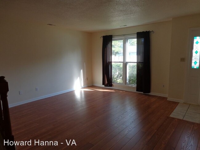 Building Photo - 3 br, 2.5 bath House - 5504 Landings Crest