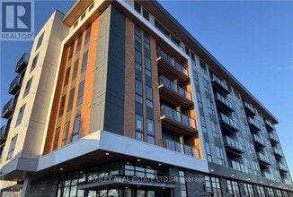 Building Photo - 312 Erb St. W