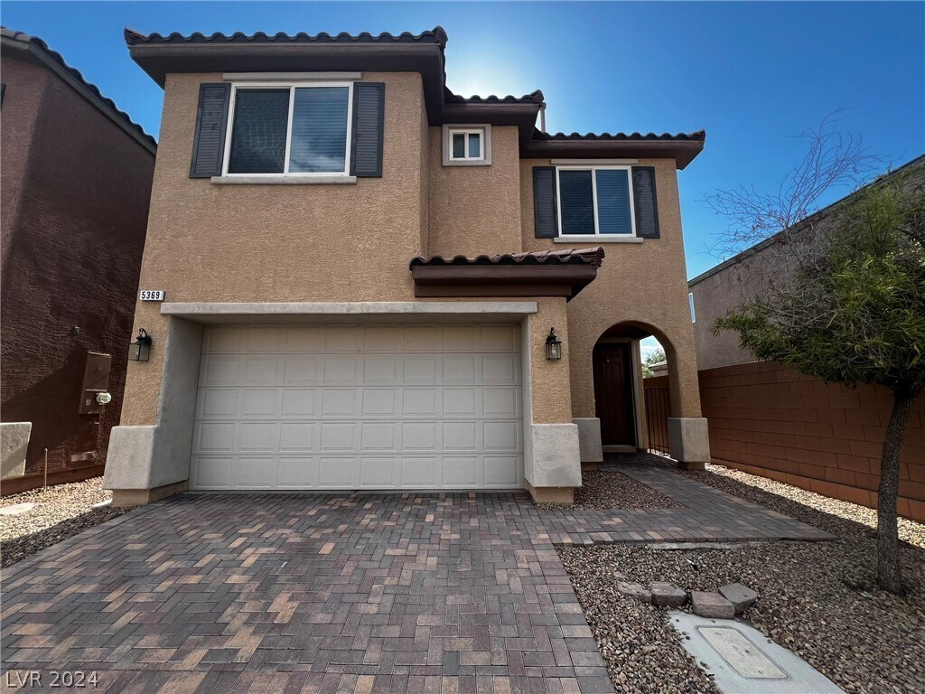 Foto principal - 5369 Panaca Spring St