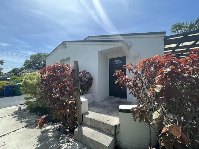 Photo - 200 NE 110th St Apartment