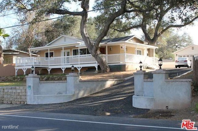 Foto del edificio - 731 W Lomita Ave