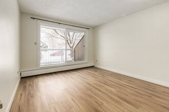 Building Photo - Cedarvilla Apartments