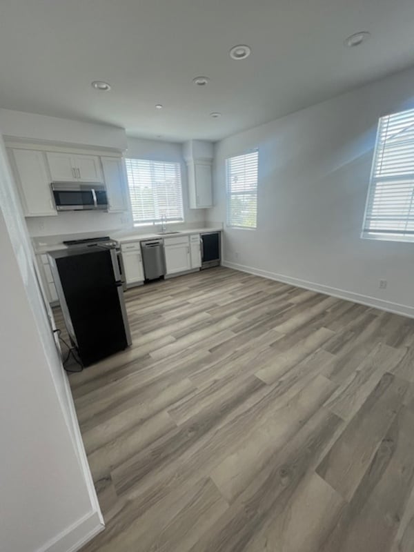 Foto del edificio - 2704 Bella Cir