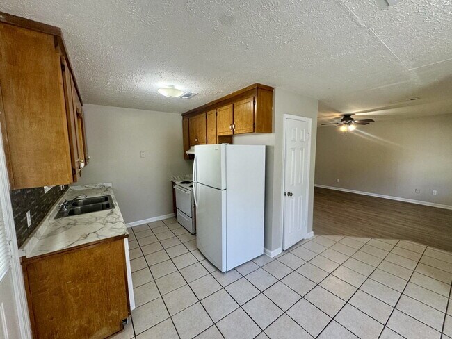 Foto del edificio - Charming 3BR/2BA home in Dothan, AL - Appl...