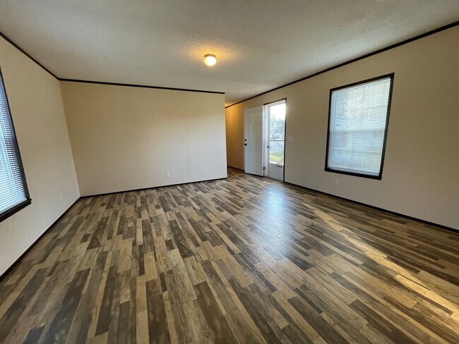 Foto del edificio - 2 Apollo Ave