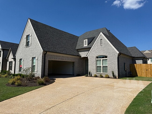 Building Photo - 345 Chestnut Rdg Cv