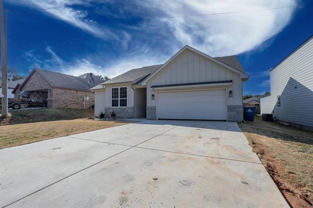 Foto del edificio - 5116 Stoneridge Dr