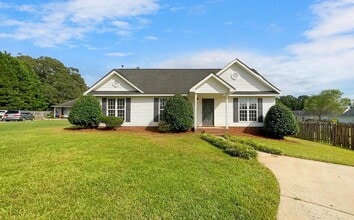 Building Photo - 720 Pesca Ln