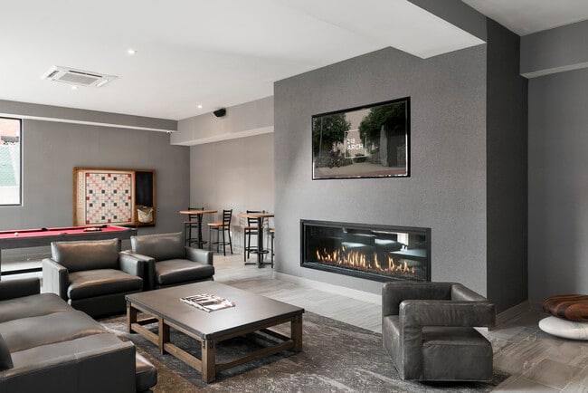 Building Photo - 218 Arch St