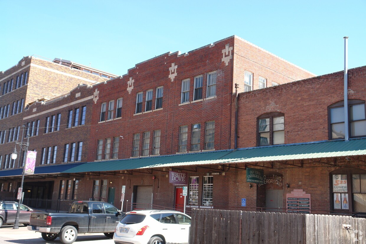 Foto del edificio - Rock Island Lofts