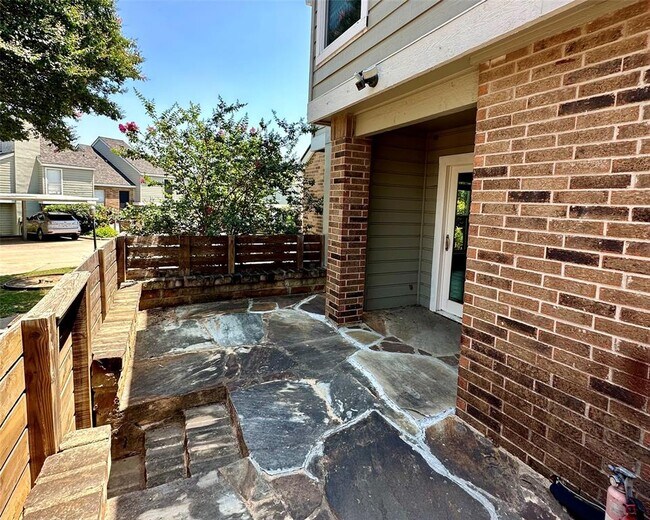 Foto del edificio - 2018 W Rundberg Ln