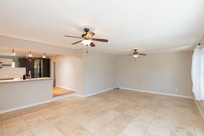 Building Photo - 3 Bedroom Home with Solar in Bay Park