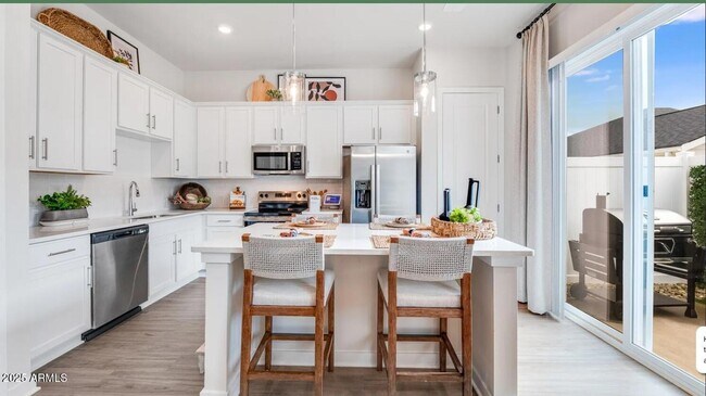 Foto del edificio - 4550 South 67th Ave