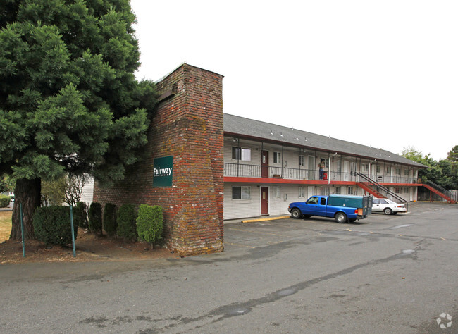 Primary Photo - Fairway Apartments