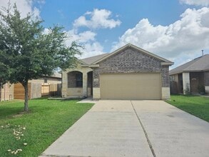 Building Photo - 12822 Pine Meadows St