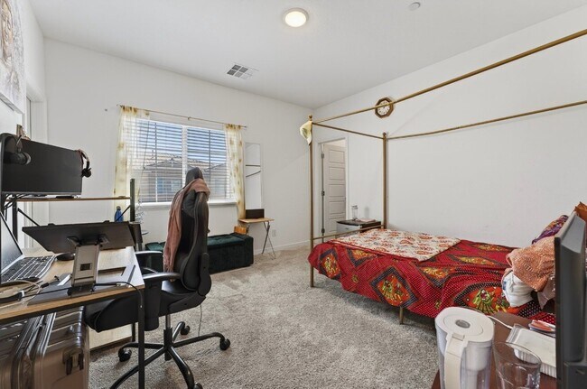 Building Photo - 3700 Canis Minor Ln