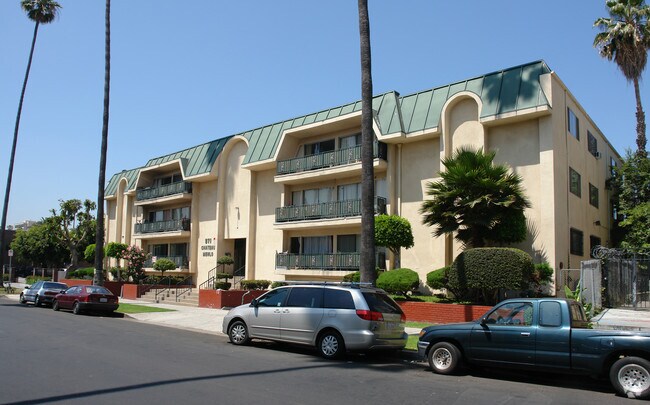 Building Photo - Chateau Menlo