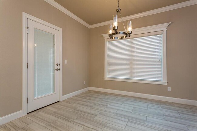Foto del edificio - 3502 SW Brittany Rd