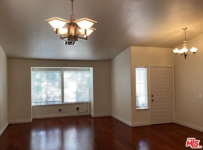 Foto del edificio - 2657 Sandstone Ct