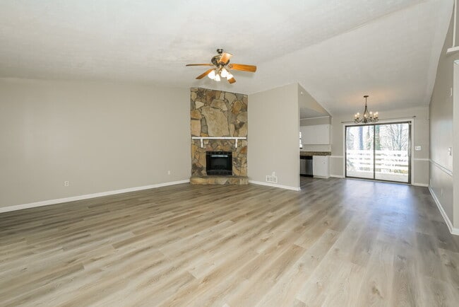 Building Photo - 2193 Cruse Rd NW