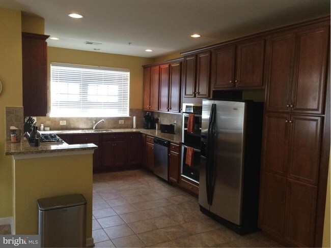 Building Photo - 4420B Beechstone Ln