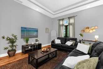 Building Photo - 14545 Damai Ln