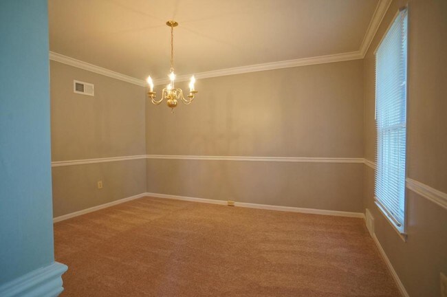 Building Photo - 512 Allenview Dr.